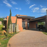 Casa à venda com 4 suítes no condomínio Terras de Santa Teresa II, Itupeva - SP