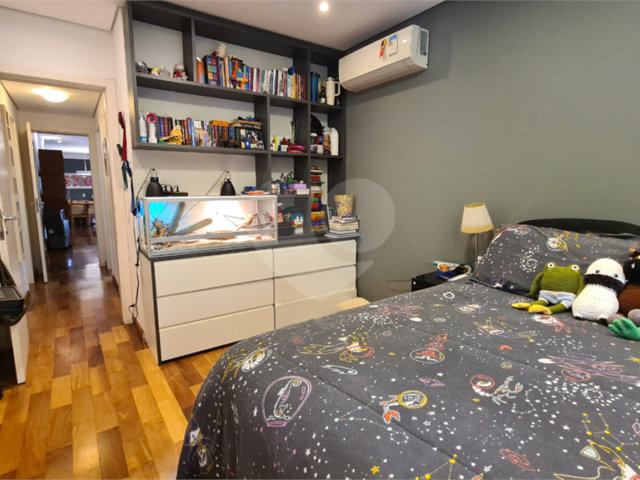 Apartamento à venda com 4 quartos, sendo 3 suítes,  em Brooklin, São Paulo, SP