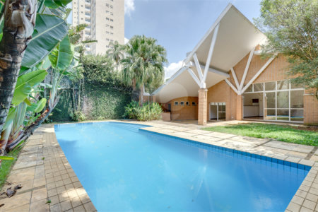 Casa Térrea à venda com 3 quartos, sendo 1 suíte, em Granja Julieta, São Paulo, SP