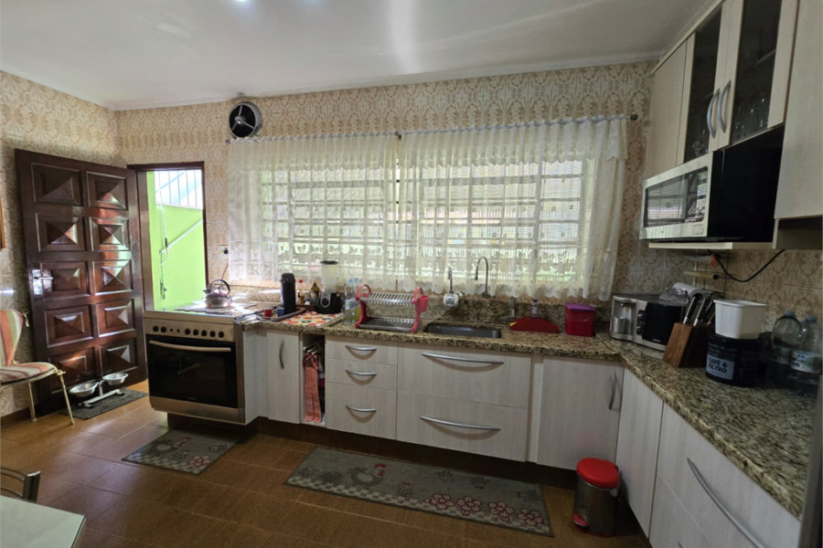 Casa à venda com 3 quartos, sendo 1 suíte, em Vila Guilherme, São Paulo, SP