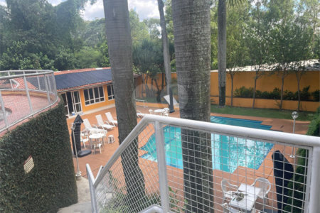 Casa à venda com 3 quartos, sendo 1 suíte,  no condomínio Vilagio Viccino, São Paulo - SP
