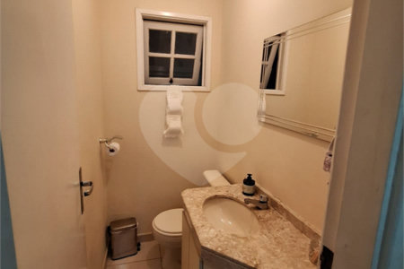 Casa à venda com 5 quartos, sendo 3 suítes,  no condomínio Vila Panamericana, São Paulo - SP