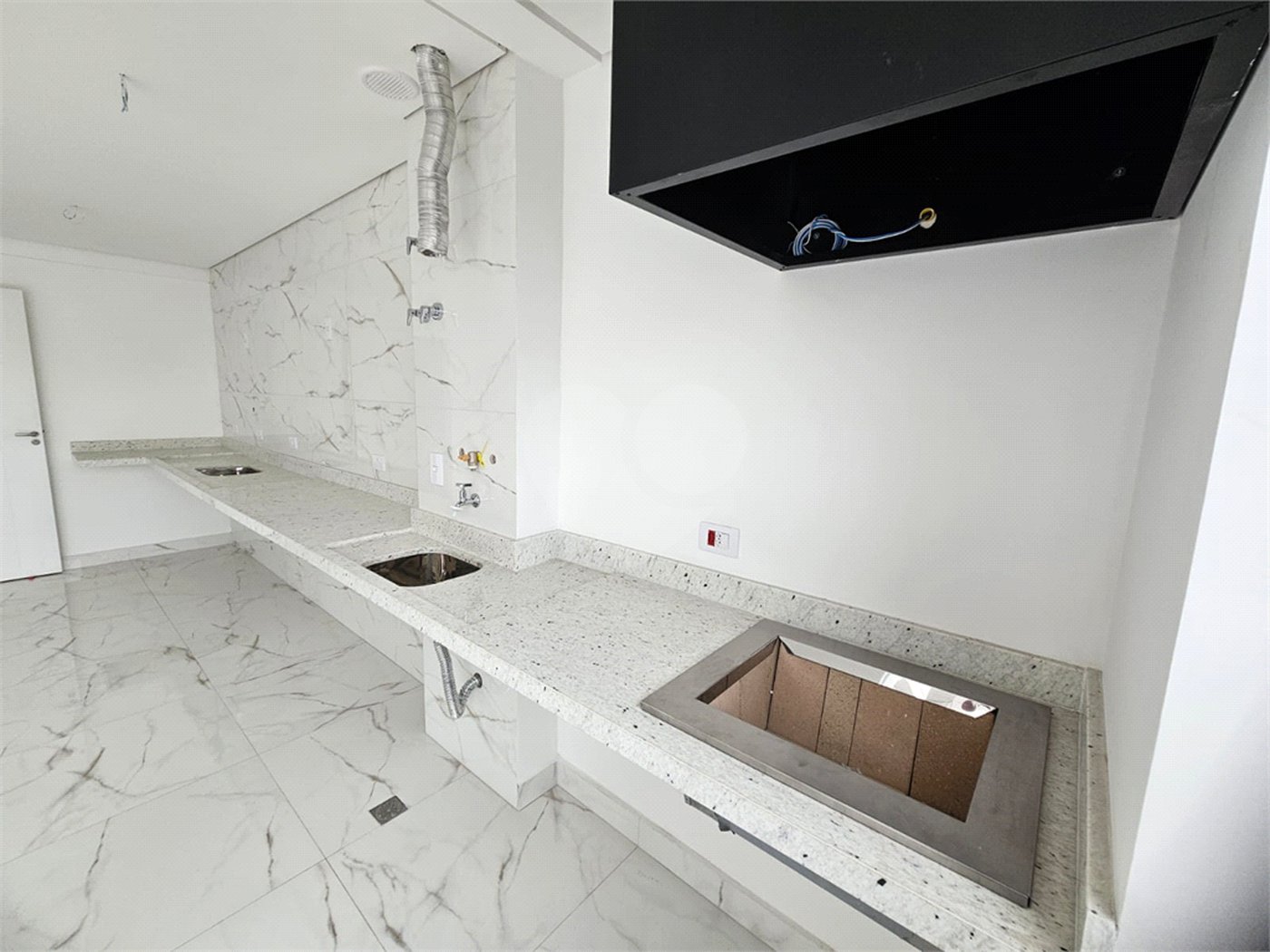Apartamento à venda com 2 quartos, sendo 1 suíte, em Jardim do Mar, São Bernardo do Campo, SP