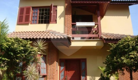 Sobrado à venda com 4 quartos, sendo 3 suítes,  em Horto Florestal, São Paulo, SP