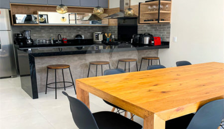 Casa à venda com 3 suítes no condomínio Residencial Mantova, Indaiatuba - SP