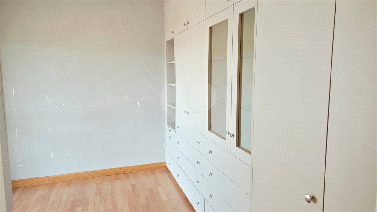 Apartamento à venda com 3 suítes em Vila Gertrudes, São Paulo, SP