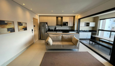 Apartamento 2 dormitórios (1 suíte), porteira fechada, 1 vaga demarcada, no José Menino, Santos