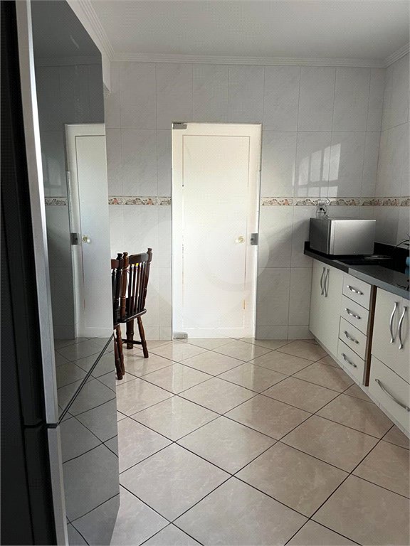 Apartamento à venda com 2 quartos, sendo 1 suíte, em Vila Mogilar, Mogi das Cruzes, SP