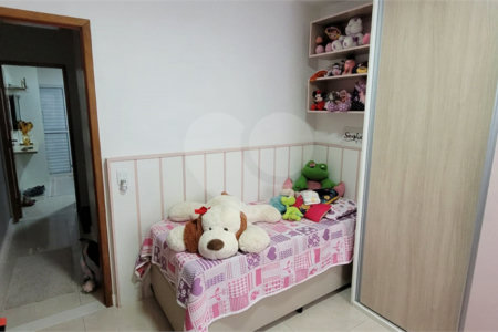 Sobrado à venda com 2 quartos, sendo 1 suíte, em Vila Mazzei, São Paulo, SP