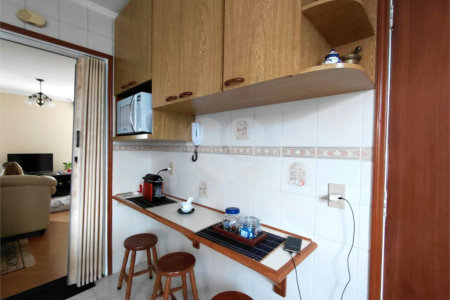Apartamento à venda com 3 quartos em Vila Romana, São Paulo, SP