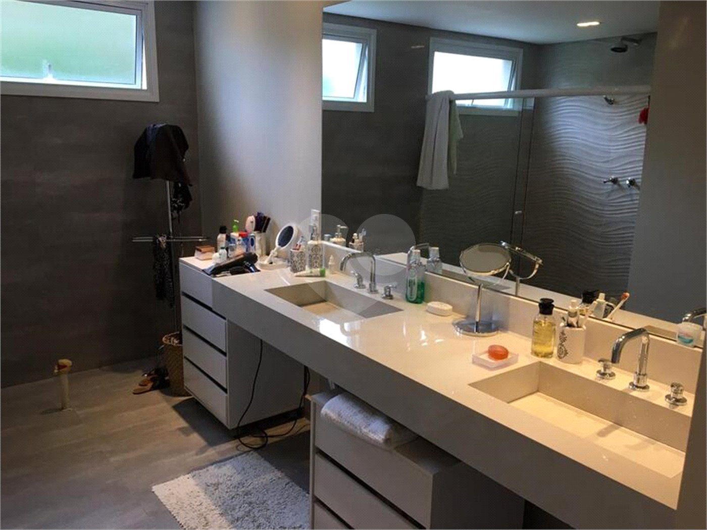 Casa à venda com 5 suítes no condomínio São Paulo, São Paulo - SP
