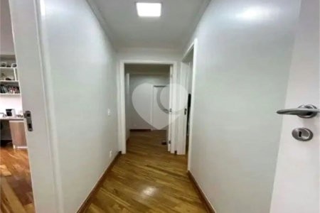 Apartamento à venda com 3 suítes em Vila Gomes Cardim, São Paulo, SP
