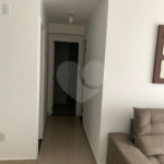 Apartamento à venda com 2 quartos, sendo 1 suíte, em Parque Industrial Tomas Edson, São Paulo, SP