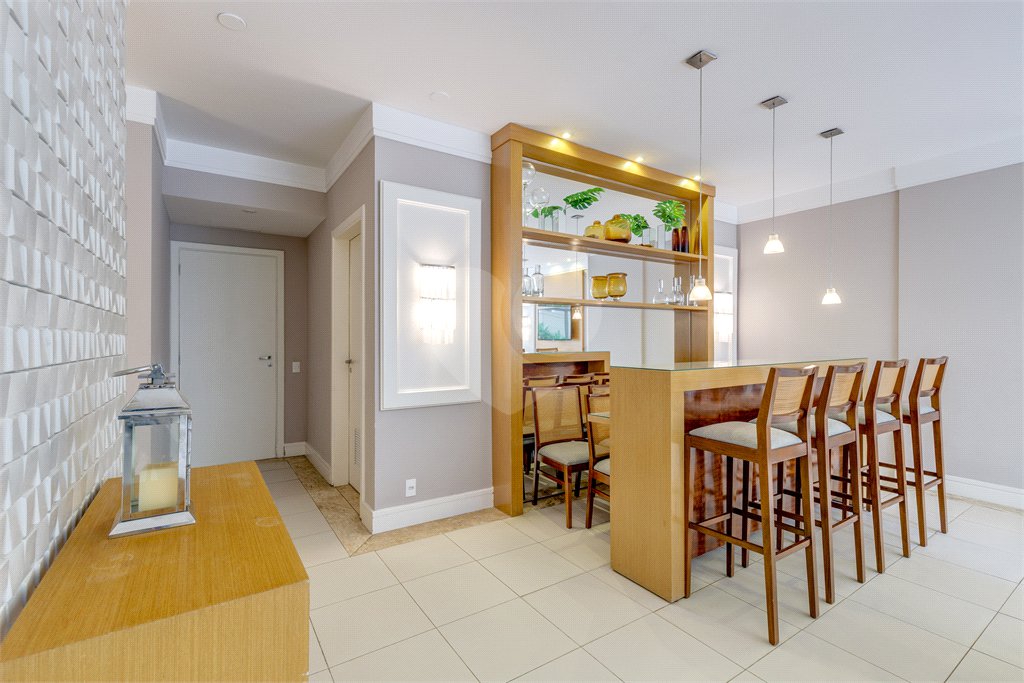 Apartamento à venda com 3 suítes em Vila Mascote, São Paulo, SP