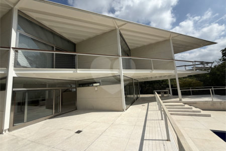 Casa à venda com 4 suítes em Residencial Tamboré, Barueri, SP