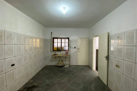 Salão para alugar em Vila Júlia, Poá, SP