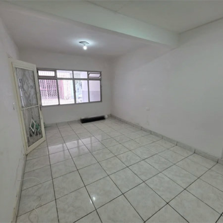Sobrado à venda com 4 quartos, sendo 1 suíte, em Rio Pequeno, São Paulo, SP