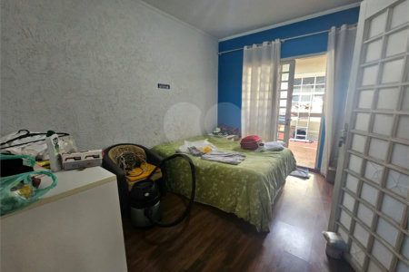 Casa à venda com 2 quartos, sendo 1 suíte, em Santo Amaro, São Paulo, SP