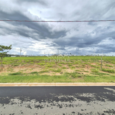 Terreno em condomínio à venda em Alphaville Nova Esplanada, Votorantim, SP