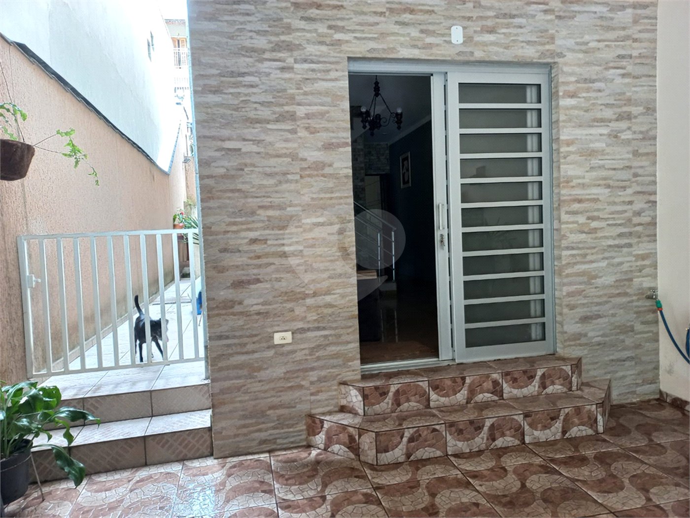 Casa à venda com 3 quartos no condomínio Residencial Rubi, Mogi das Cruzes - SP