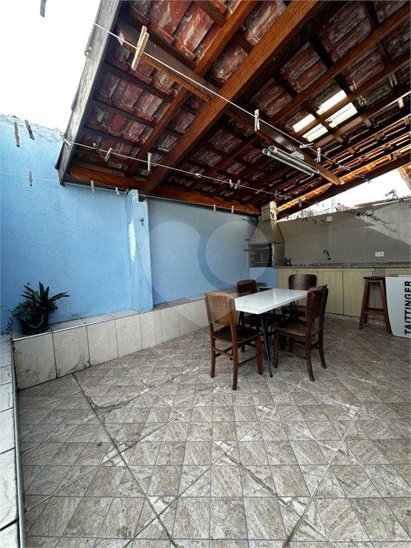 Sobrado à venda com 3 quartos, sendo 1 suíte, em Jardim Monte Kemel, São Paulo, SP