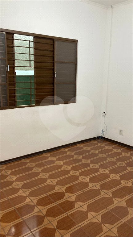 Casa Térrea à venda com 5 quartos, sendo 2 suítes, em Vila Trujillo, Sorocaba, SP