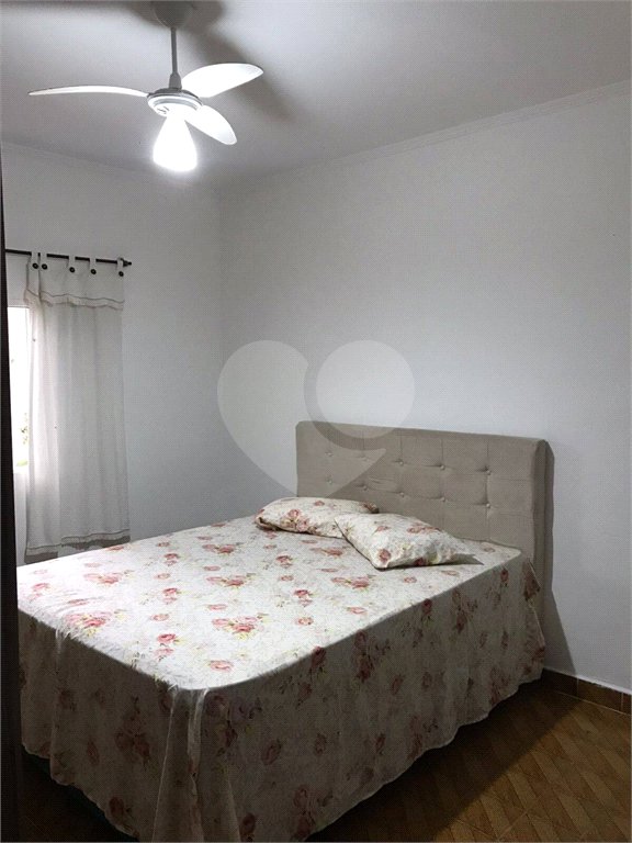 Casa à venda com 2 quartos em Jardim Ivonete, Poá, SP