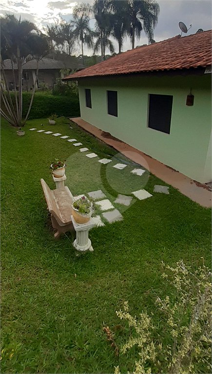 Casa em condomínio à venda com 3 quartos, sendo 1 suíte, no Centro, Bom Jesus dos Perdões, SP