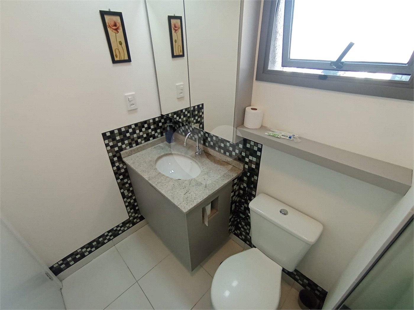 Apartamento à venda ou para alugar com 1 quarto em Pinheiros, São Paulo, SP