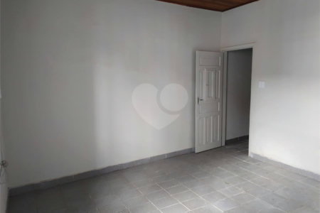 Casa Térrea à venda com 5 quartos em Lapa de Baixo, São Paulo, SP