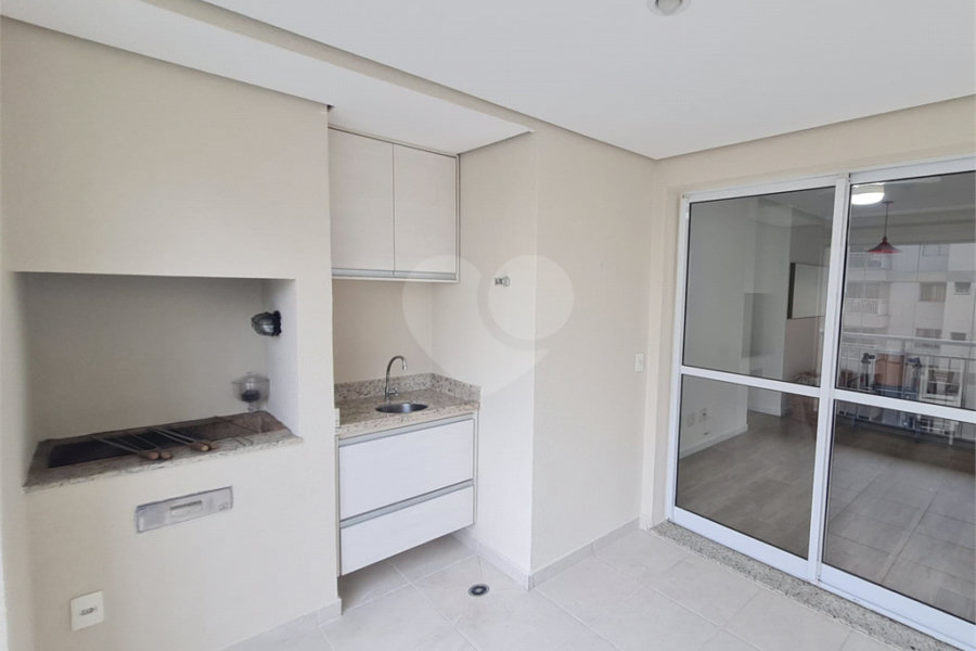 Apartamento à venda com 2 quartos, sendo 1 suíte,  em Barra Funda, São Paulo, SP