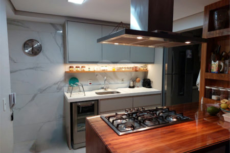 Apartamento à venda com 2 suítes em Vila Andrade, São Paulo, SP