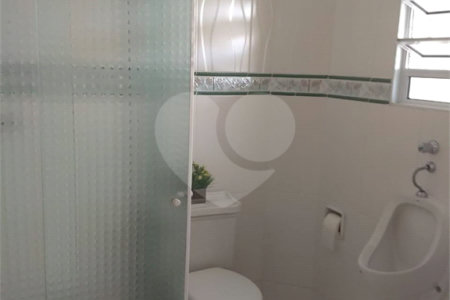 Casa à venda com 4 quartos, sendo 2 suítes, em Vila Petrópolis, Atibaia, SP