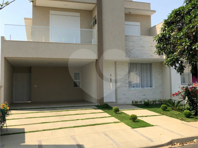 Casa à venda com 3 suítes no condomínio Residencial  Lago  da Serra, Araçoiaba da Serra - SP