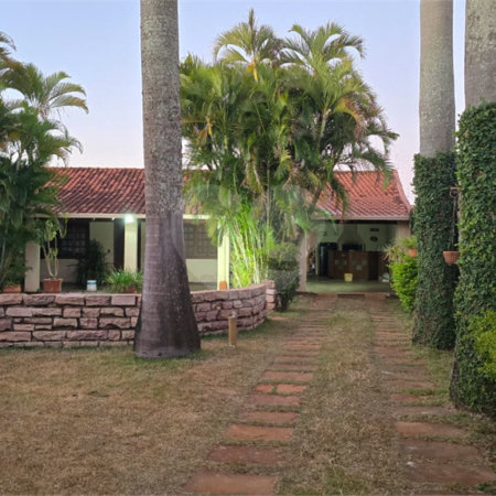 Casa à venda com 2 suítes em Jardim Eliana, Araraquara, SP