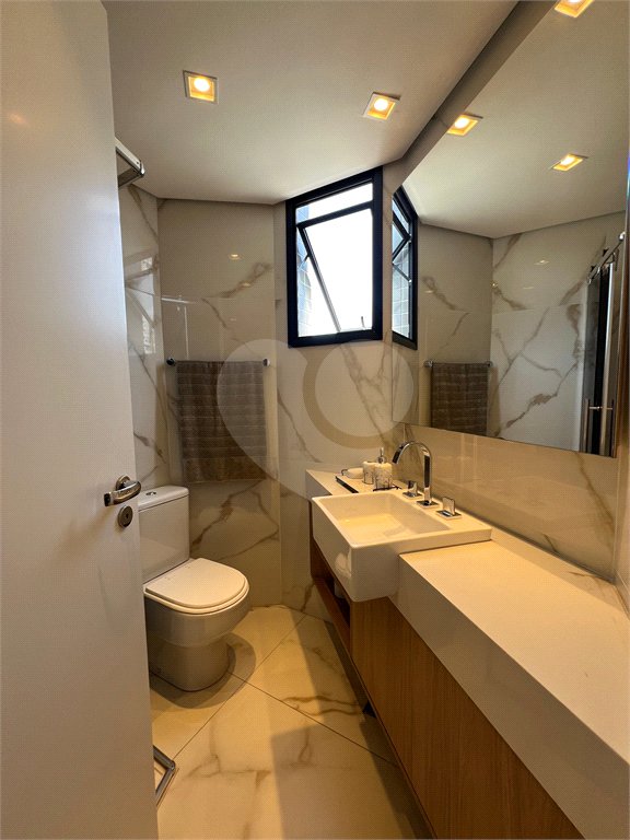 Apartamento à venda com 2 quartos, sendo 1 suíte, em Santa Teresinha, São Paulo, SP