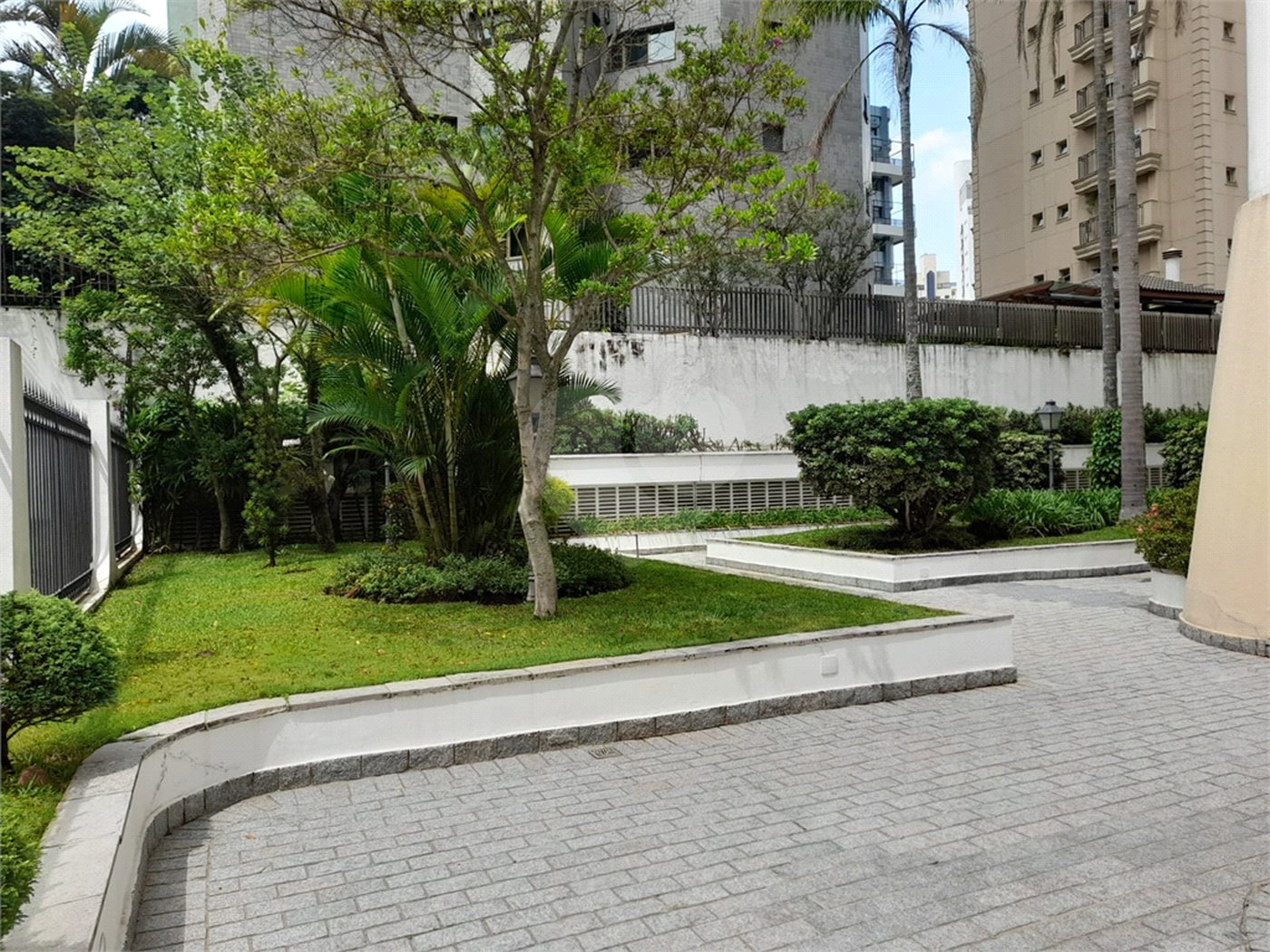 Apartamento à venda com 4 suítes em Santana, São Paulo, SP