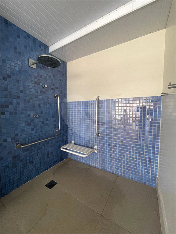 Apartamento à venda com 3 quartos, sendo 1 suíte, em Aclimação, São Paulo, SP