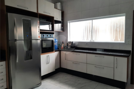 Sobrado à venda com 3 quartos, sendo 1 suíte, em Água Fria, São Paulo, SP
