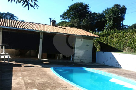 Chácara à venda com 3 suítes em Chácaras do Guacuri, Itupeva, SP