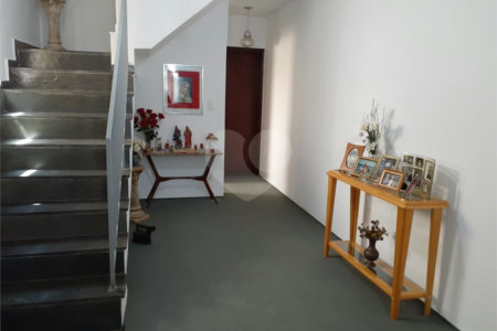 Sobrado à venda com 3 quartos, sendo 2 suítes, em Vila Anglo Brasileira, São Paulo, SP