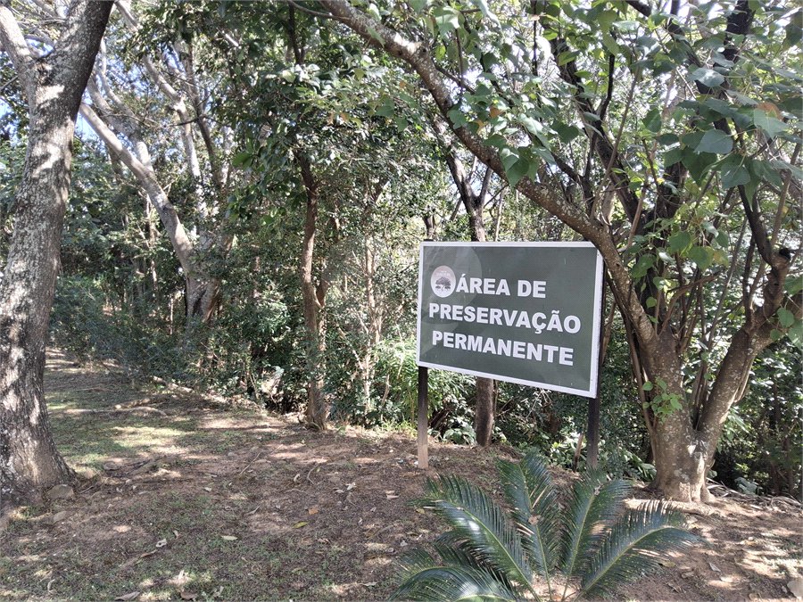 Terreno à venda em Parque das Quaresmeiras, Campinas, SP