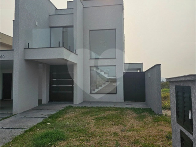 Sobrado à venda com 4 quartos, sendo 3 suítes,  em Mariápolis Ginetta, Vargem Grande Paulista, SP