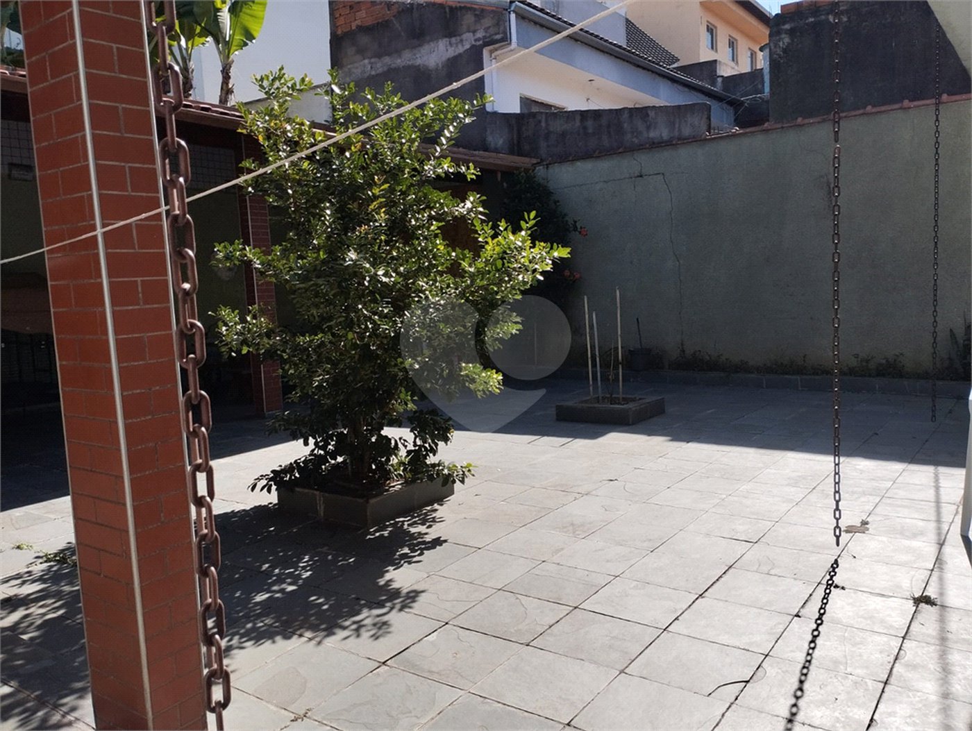 Sobrado à venda com 4 quartos, sendo 1 suíte, em Tremembé, São Paulo, SP