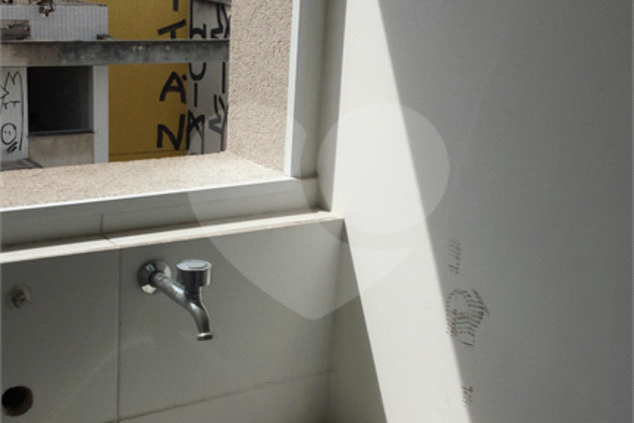 Apartamento à venda com 2 suítes em Vila Madalena, São Paulo, SP