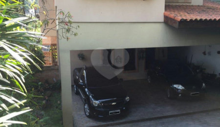 Sobrado à venda com 3 suítes em Vila Irmãos Arnoni, São Paulo, SP