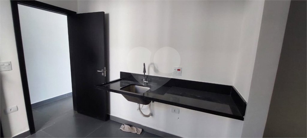 Casa à venda com 4 suítes no condomínio Figueira Garden, Atibaia - SP