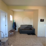 Casa à venda com 4 quartos, sendo 1 suíte, no condomínio Shangri-la, Atibaia - SP