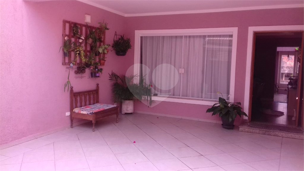 Casa à venda com 4 quartos, sendo 2 suítes, em Vila Medeiros, São Paulo, SP
