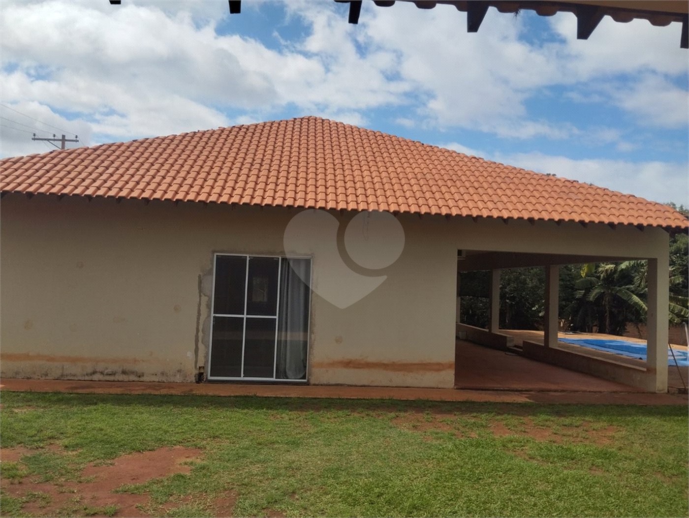 Chácara à venda com 3 quartos, sendo 1 suíte, em Chácara Flora Araraquara, Araraquara, SP